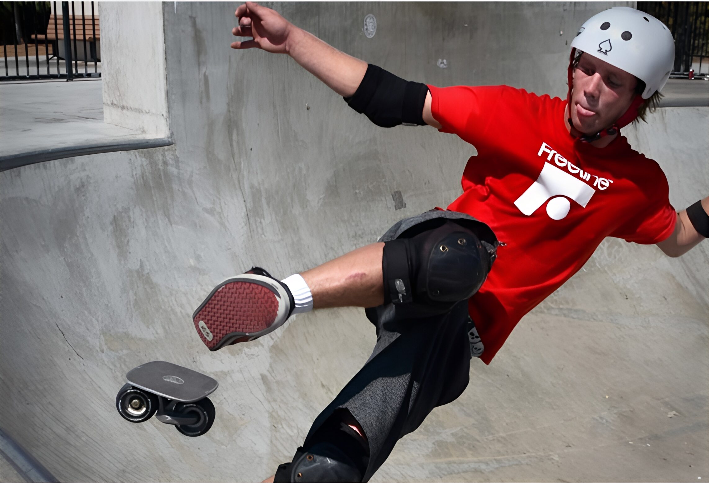 Hero Image Freeline Official Brand Website